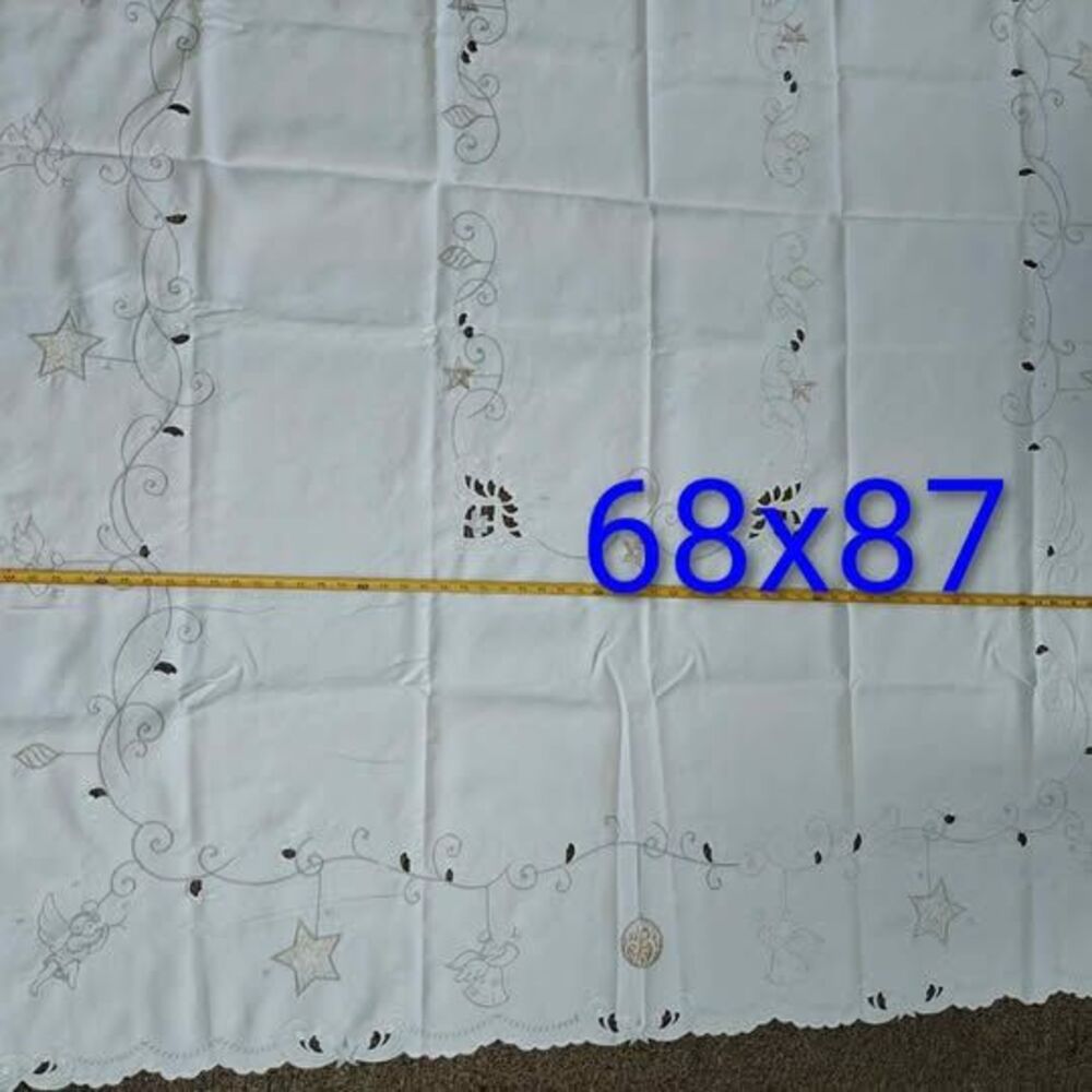 Tablecloth Christmas Large White Embroidered 68’ x 87’ Cutwork Angels & Stars - Picture 10 of 10
